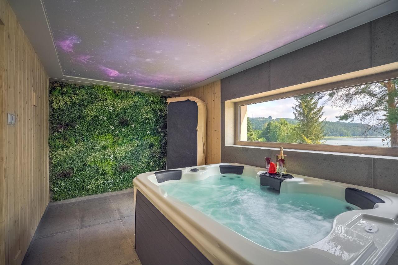 Znamirowice Znamirowickachata Sauna Jacuzzi Spa מראה חיצוני תמונה